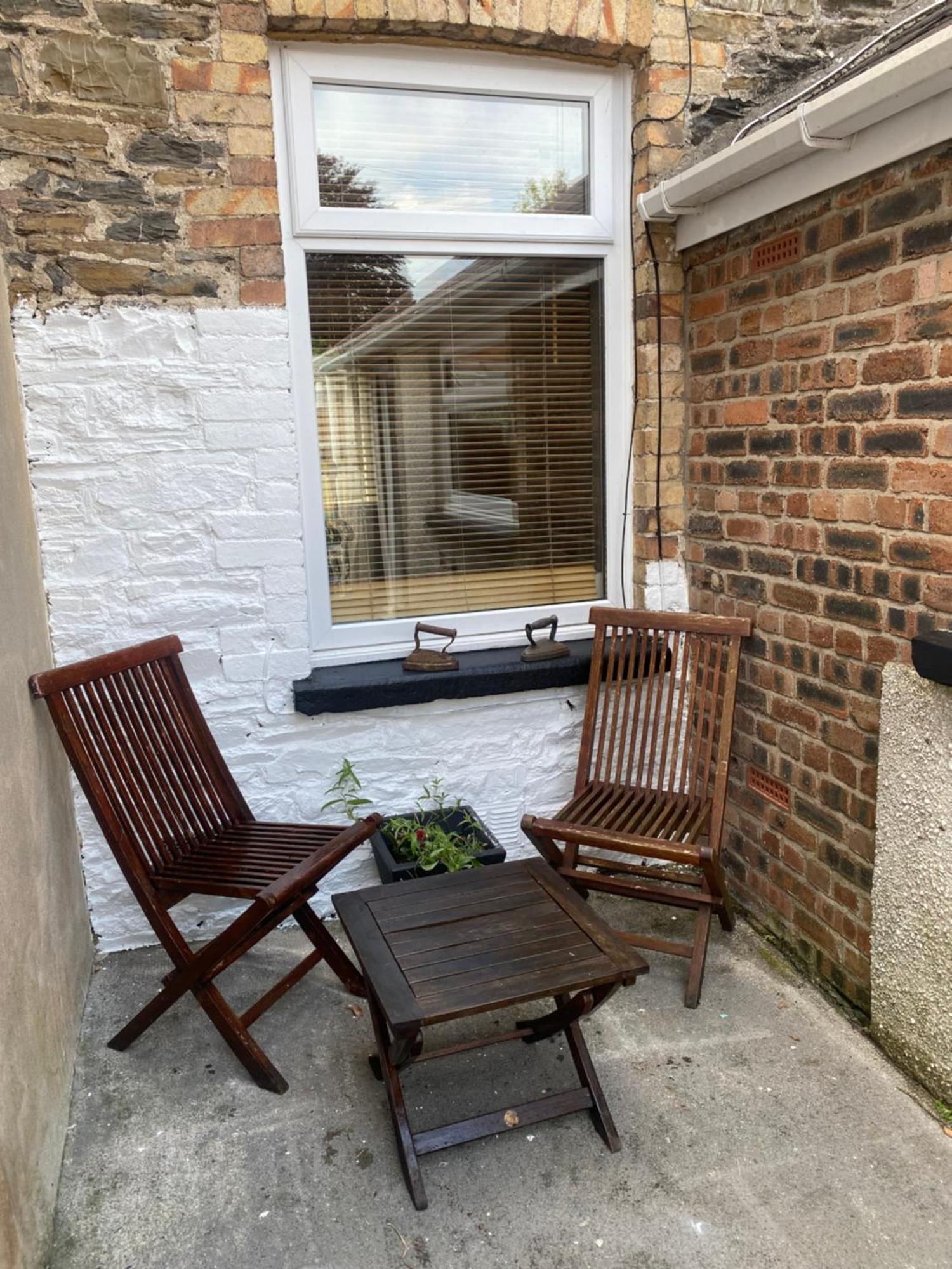 3 Bed Town House Llandeilo Carmarthenshire Villa Luaran gambar